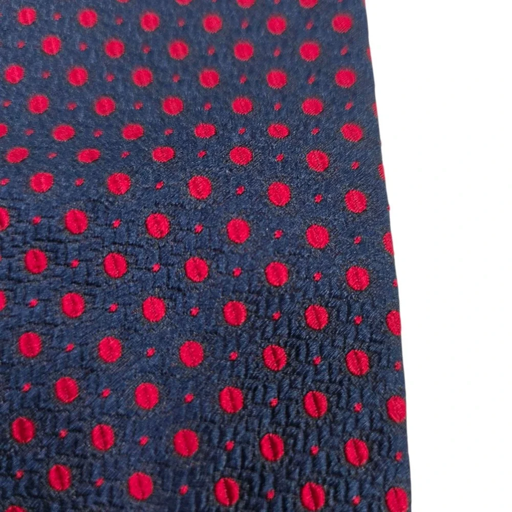 BURBERRYS OF LONDON Silk Polka Dot Necktie Classic Design Navy Red‎ Men's - Picture 7 of 11
